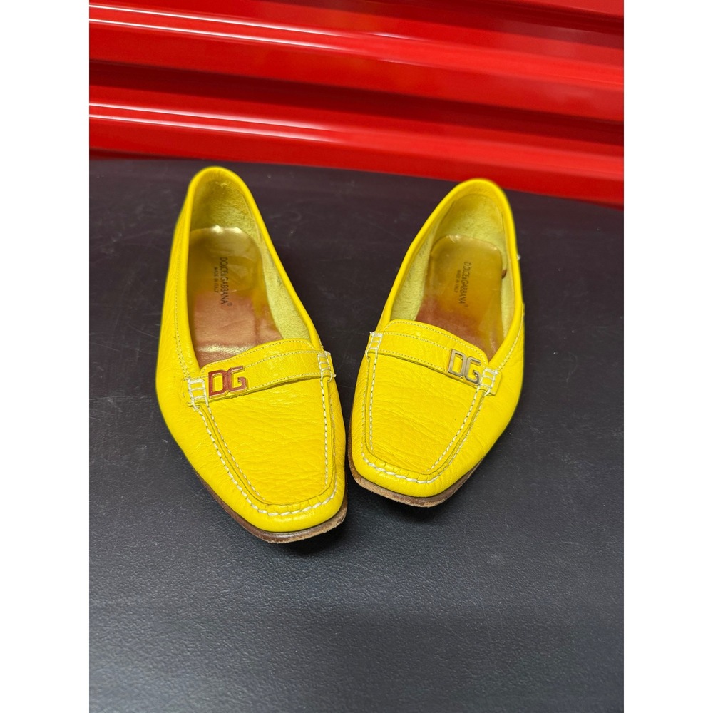Dolce & Gabbana Womens Yellow Leather DG Logo Square Toe Loafers Flats Size 37